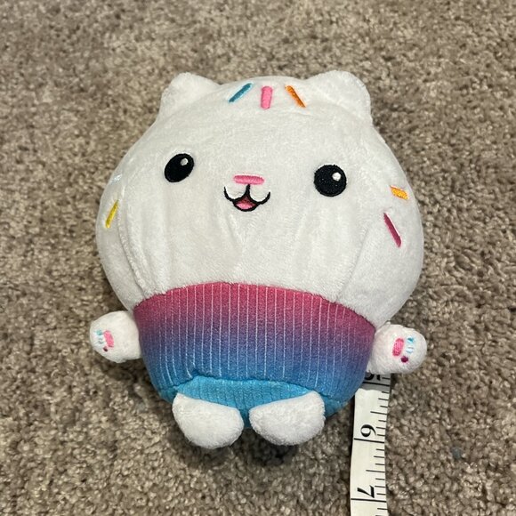 COPY - DREAMWORKS Plush Cakey Cat Gabby's Dollhouse TV Show Character Purr-ific… - Picture 3 of 5